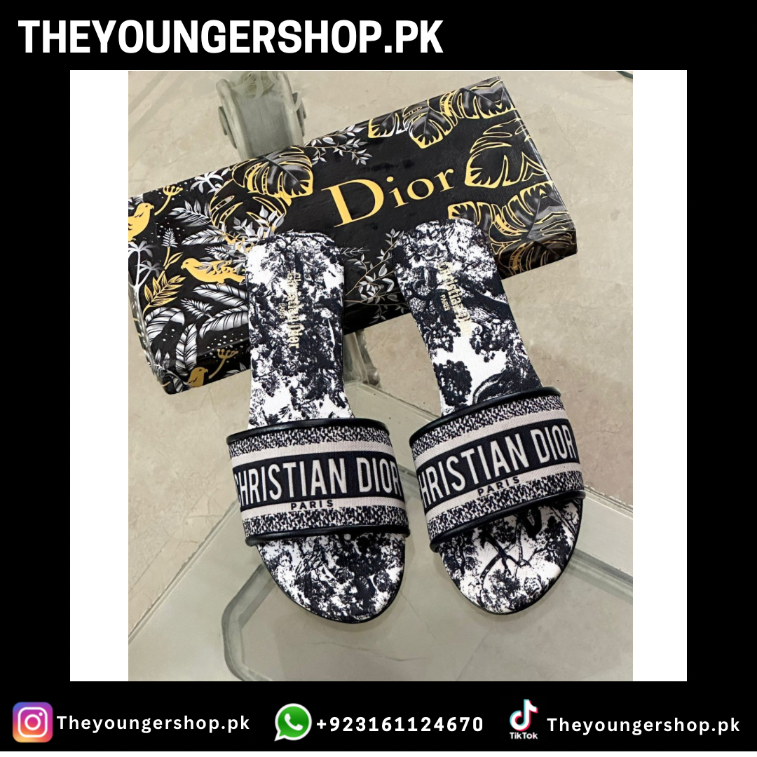 THEYOUNGERSHOP CD CASUAL SLIDES - BLACK