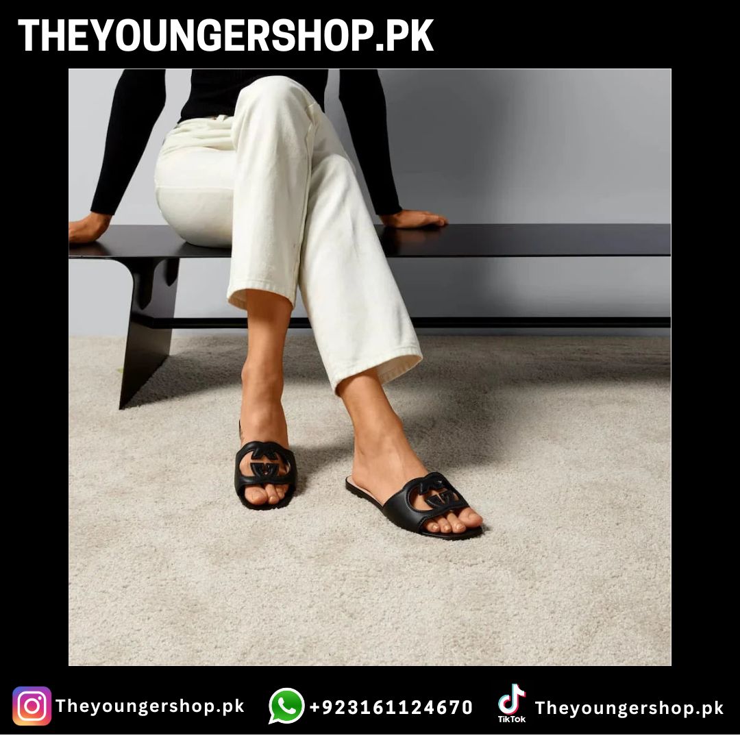 THEYOUNGERSHOP INTERLOCKING G CUT-OUT SLIDE SANDAL - BLACK