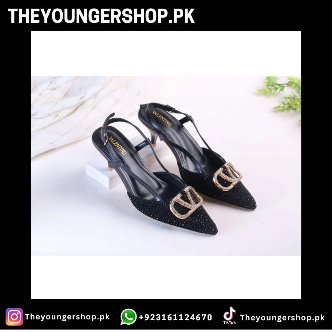 VLOGO SIGNATURE PUMPS - BLACK