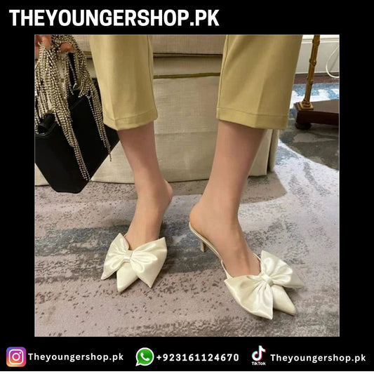 THEYOUNGERSHOP POINTED KITTEN HEELS - CREAM