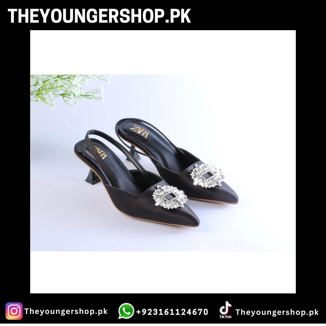 EMBELLISHED KITTEN HEELS - BLACK