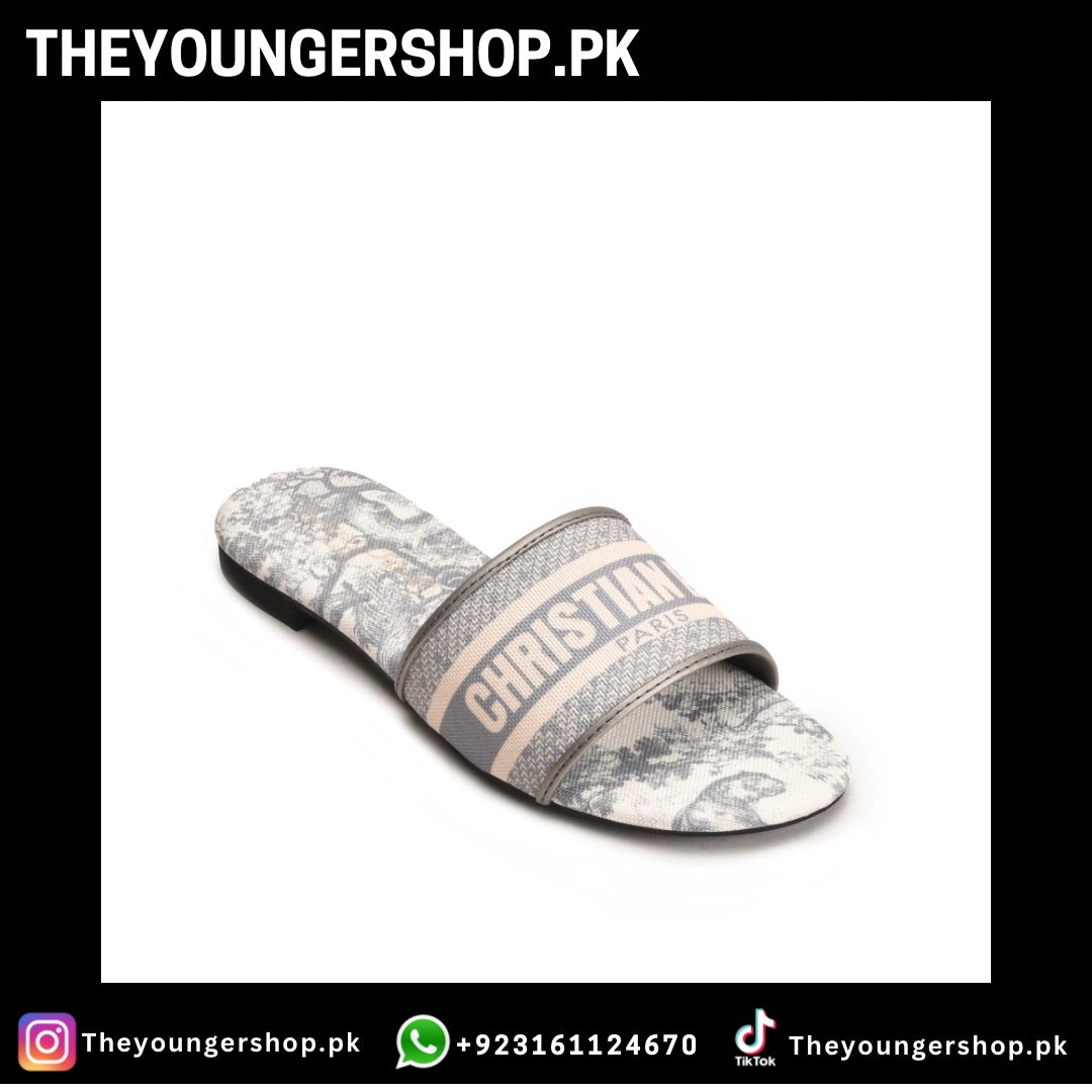 THEYOUNGERSHOP CD CASUAL SLIDES - GREY