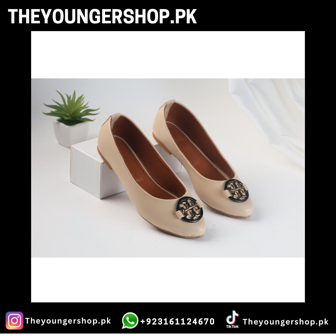 TORY BURCH CLAIRE BALLET FLAT PUMPS - BEIGE - THEYOUNGERSHOP.PK